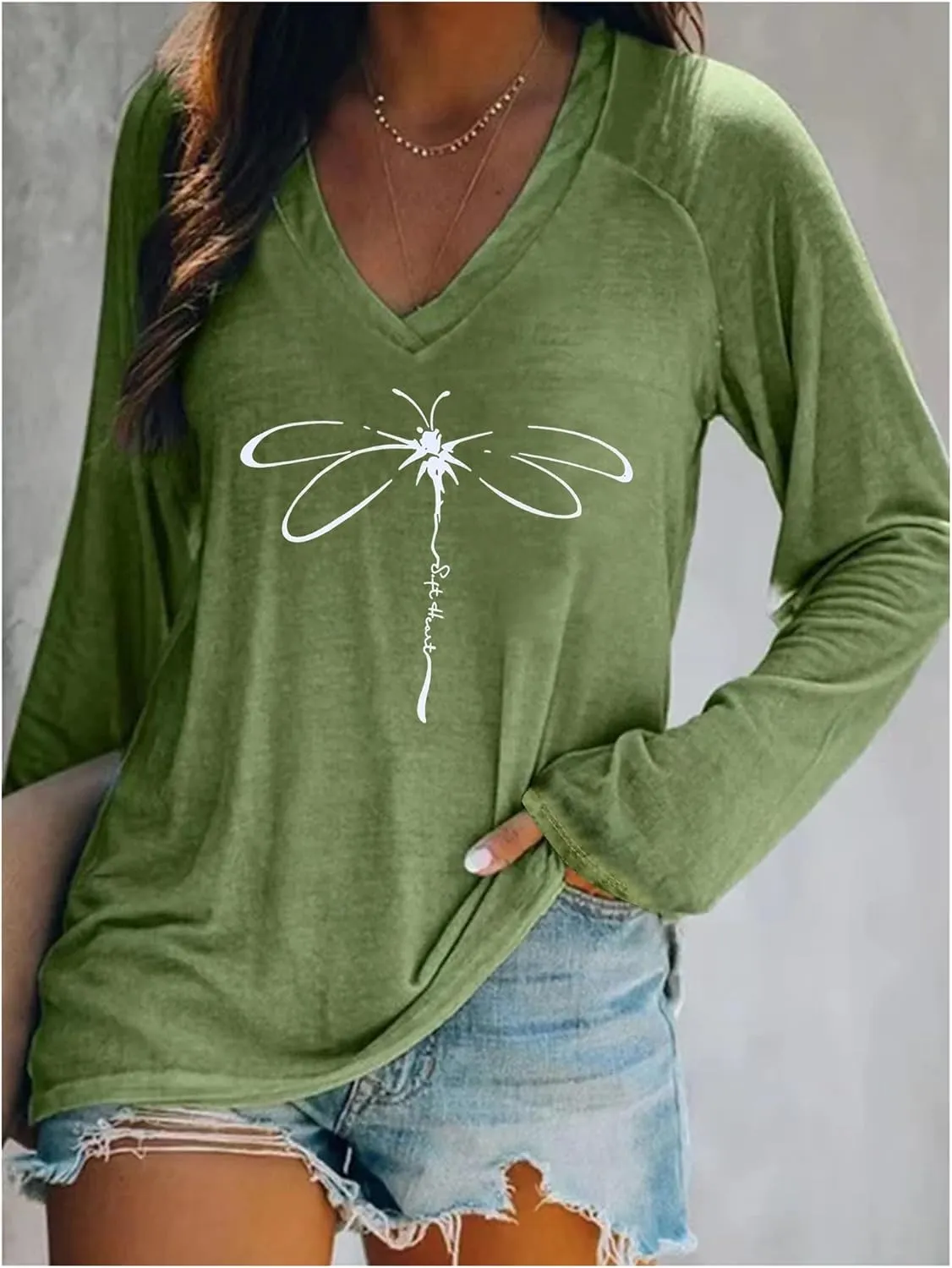 Flowers Graphic Long Sleeve V Neck Tees Shirts for Women Casual Loose Fitted Tshirts Boho Wildflower Trendy Tops Outfits