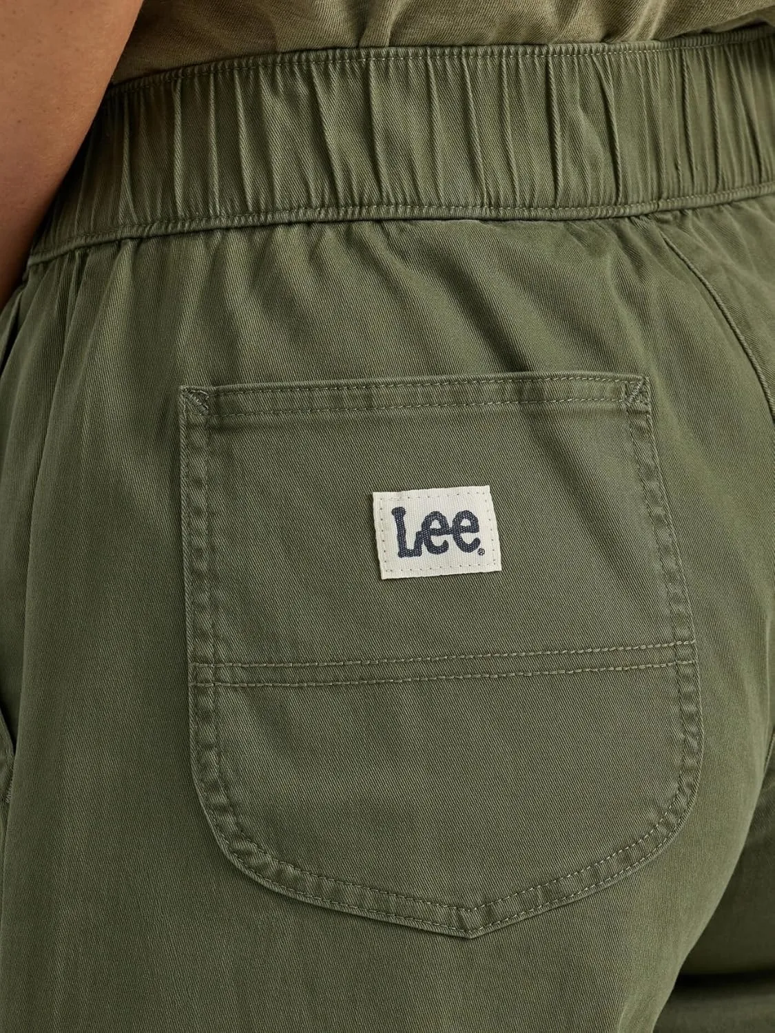 Lee Women's Ultra Lux Comfort Wide Leg Utility Crop Capri Pant