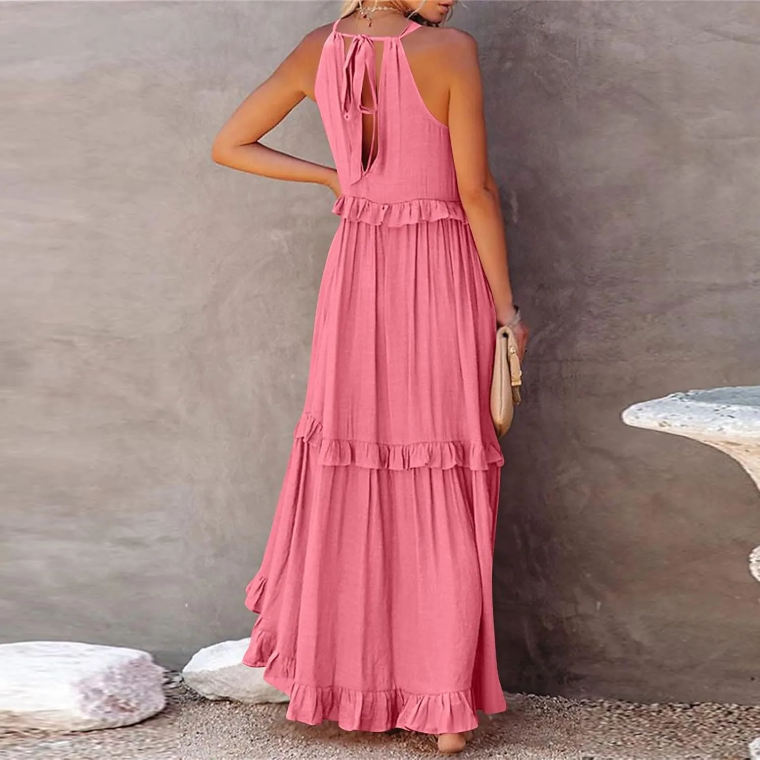 Smocked Halter Maxi Dresses for Women 2024 Summer Tiered Beach Dress Sleeveless Flowy Swing Dresses with Pockets