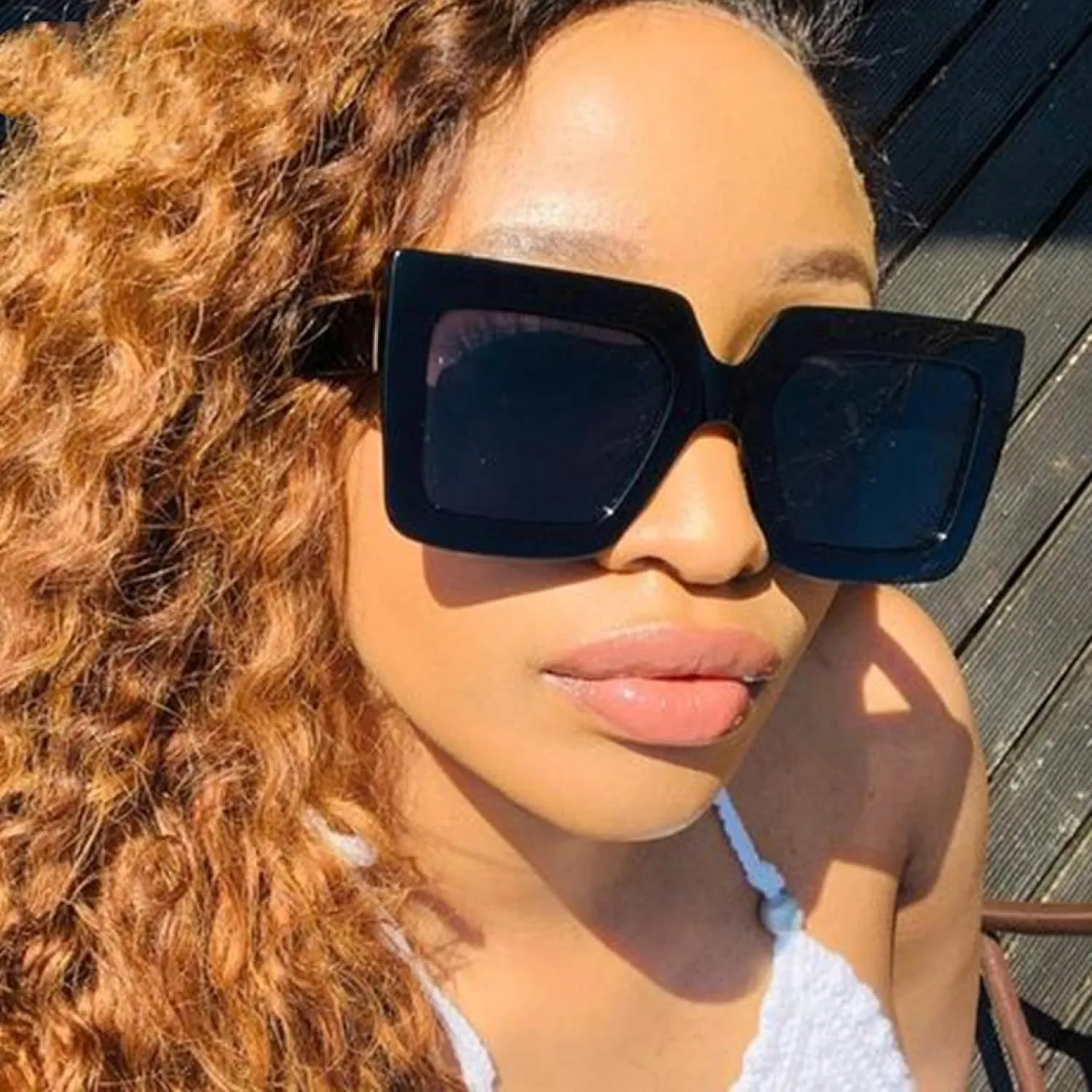 Sunglasses Women Vintage Oversized Luxury Gradient Glasses Classic Black Glasses Uv400