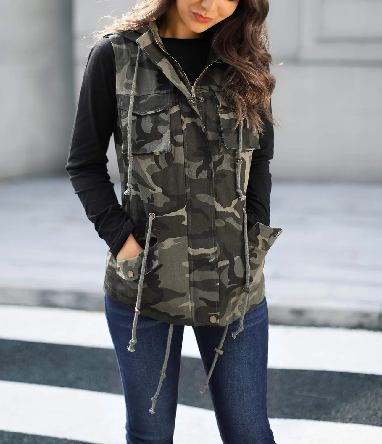 Tutorutor Womens Military Safari Camo Vest Utility Lightweight Sleeveless Hooded Drawstring Jackets with Pockets