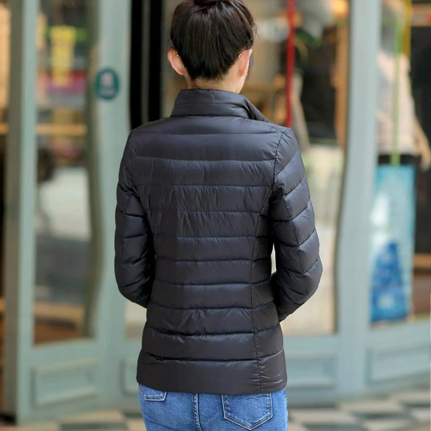 Women's Quilted Lightweight Jackets Long Sleeve Zip Stand Collar Puffer Jackets Fashion Windproof Padded Down Coats