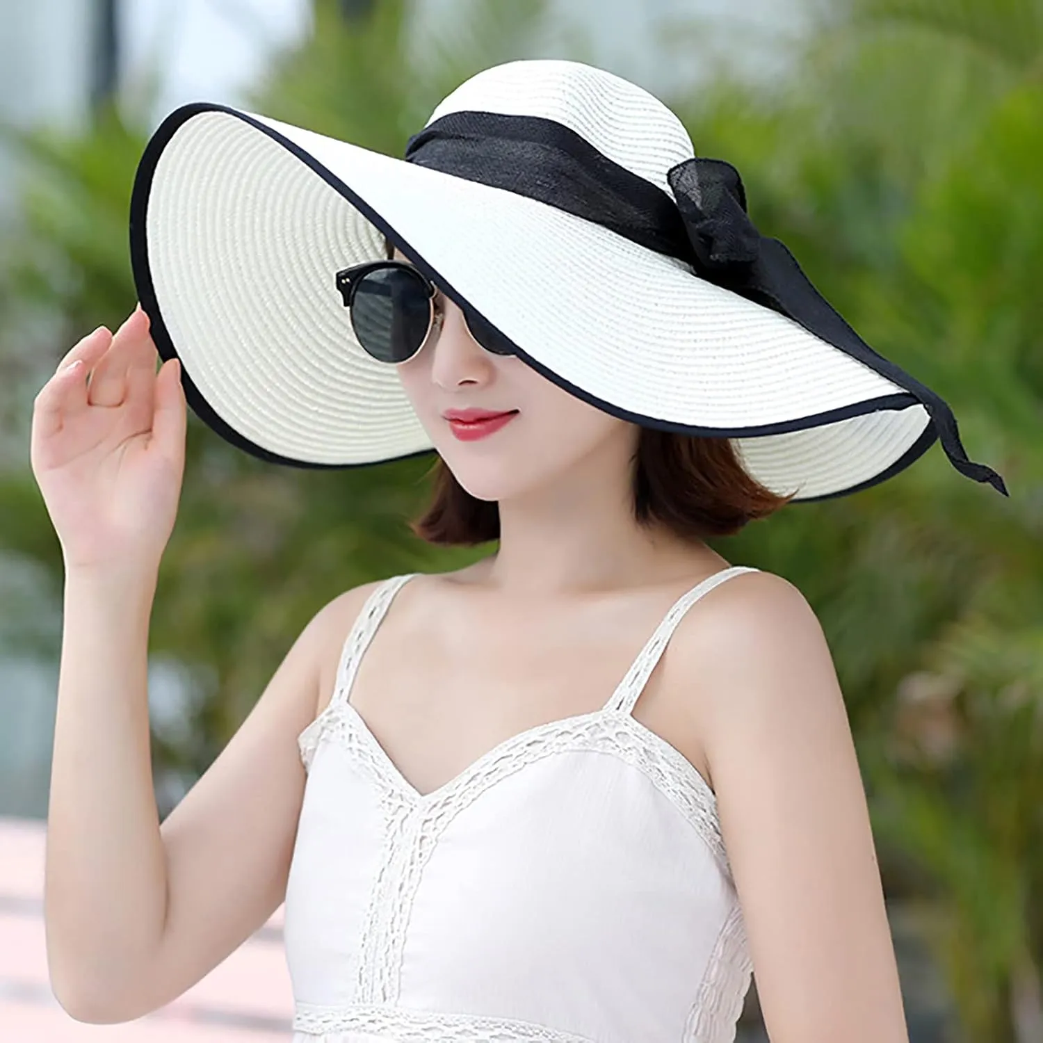 Womens Summer Straw Hats Bowknot Wide Brim Sun Hat UV Protection Foldable Traveling Vacation Beach Hats